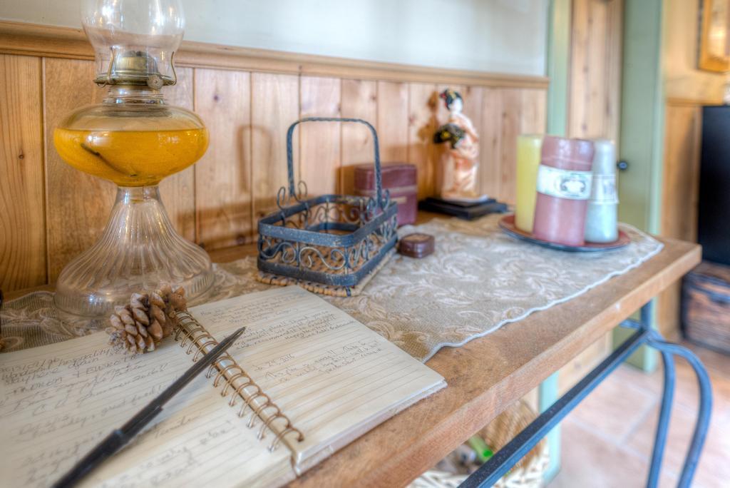 Country Encounters Accommodations Coleman Luaran gambar